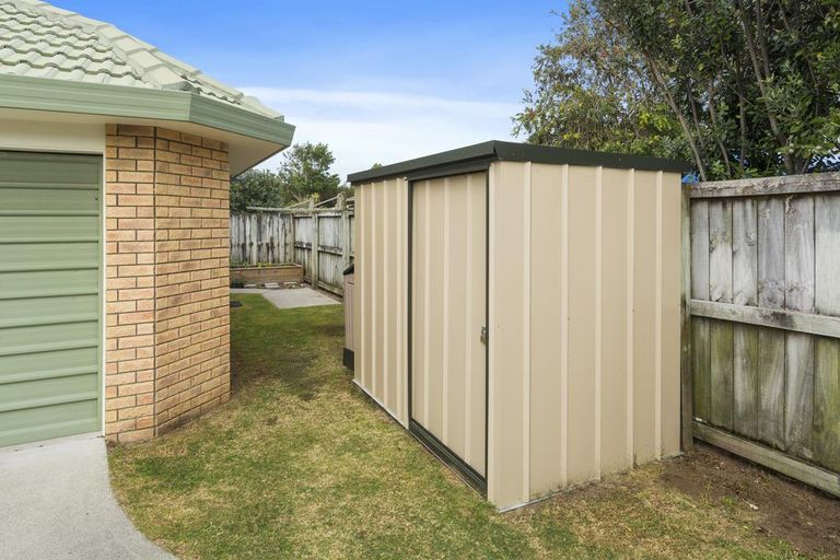 Photo of property in 111 Blake Boulevard, Papamoa Beach, Papamoa, 3118