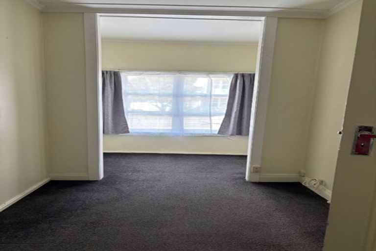 Photo of property in 70 Russell Street, Westport, 7825