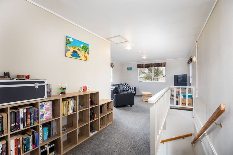 Photo of property in 146 Miranda Street, Stratford, 4332