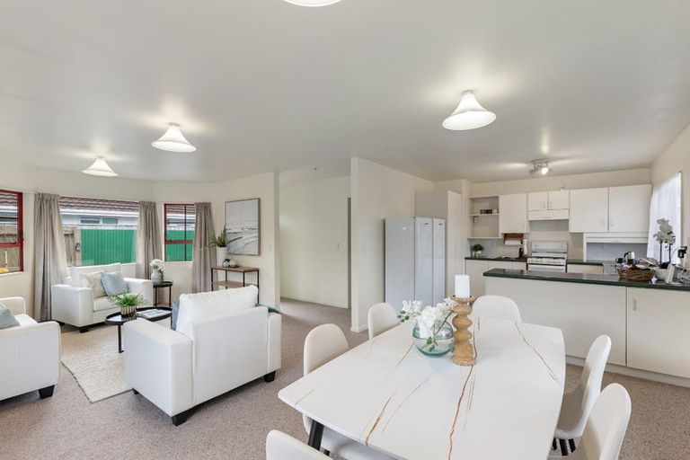 Photo of property in 45a Leighton Avenue, Waiwhetu, Lower Hutt, 5010