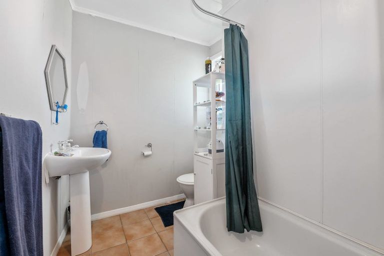 Photo of property in 80 Aotea Crescent, Tokoroa, 3420