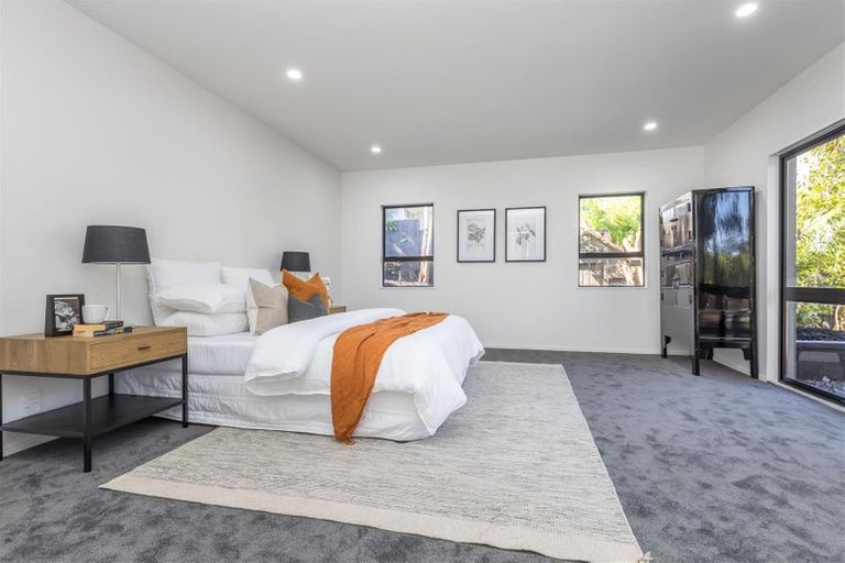 Photo of property in 8 View Road, Campbells Bay, Auckland, 0630