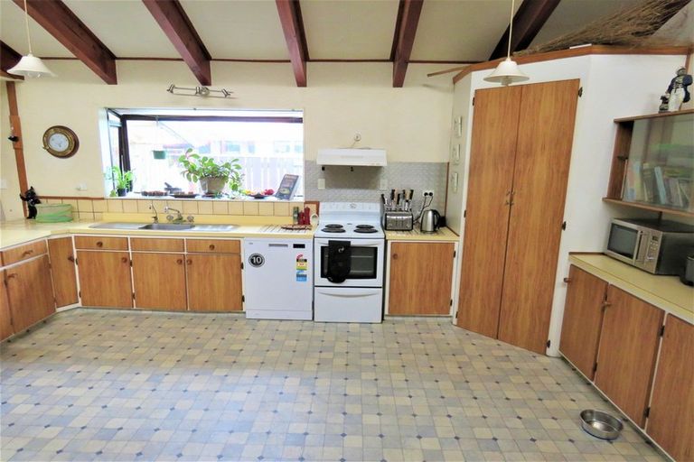 Photo of property in 64 Mill Street, Westport, 7825