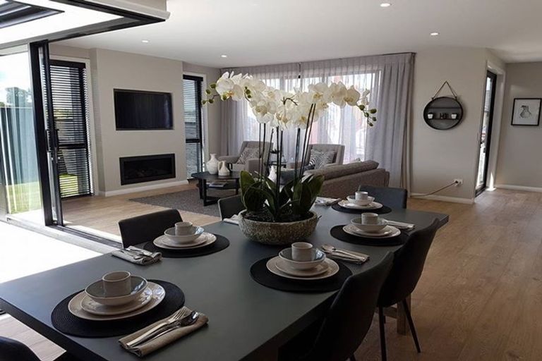 Photo of property in 2 Helen June Avenue, Flagstaff, Hamilton, 3210