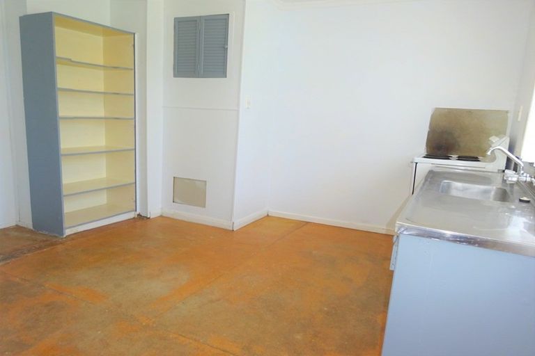 Photo of property in 36 Pratt Avenue, Foxton Beach, Foxton, 4815