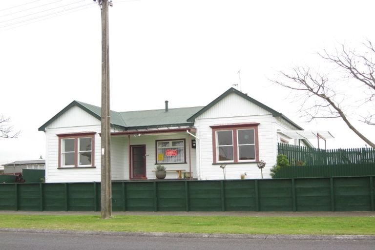 Photo of property in 63 Cracroft Street, Waitara, 4320