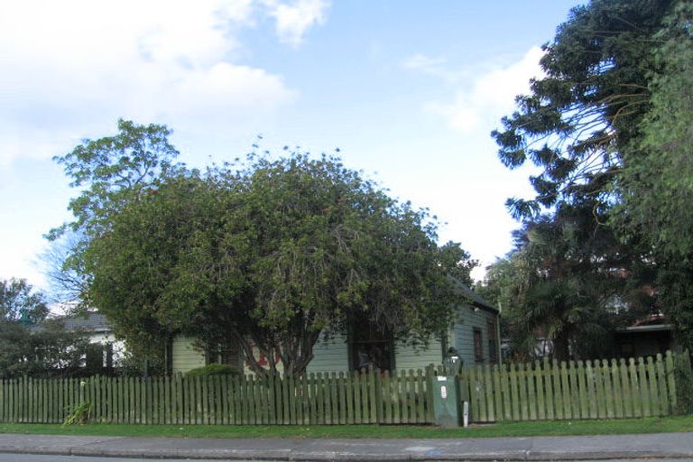 Photo of property in 110 Willowpark Road South, Hastings, 4122