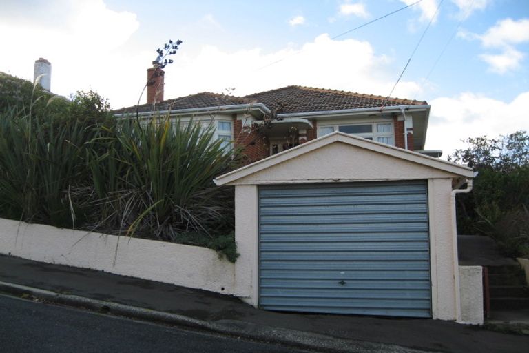 Photo of property in 168 Gladstone Road, Dalmore, Dunedin, 9010