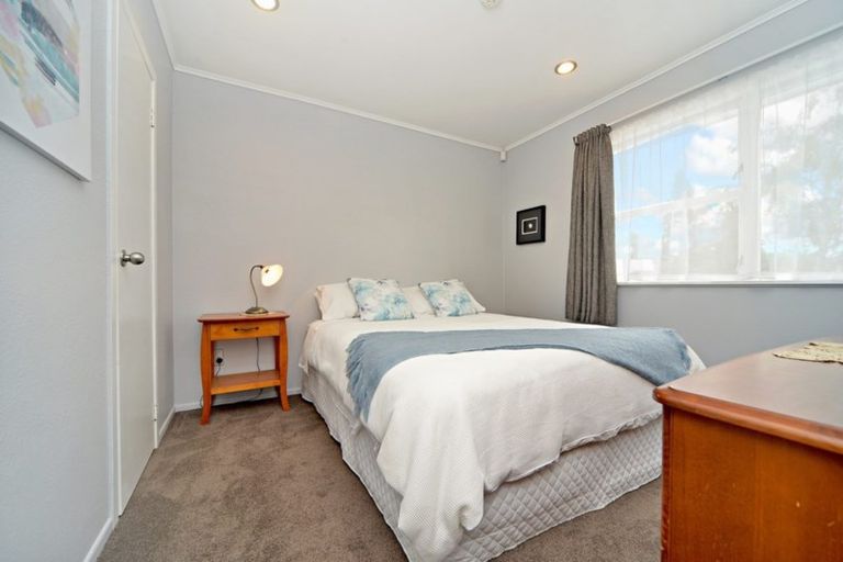 Photo of property in 38 Jupiter Street, Rosehill, Papakura, 2113