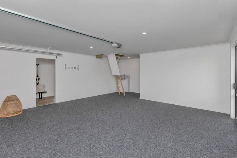 Photo of property in 25 Kitemaunga Avenue, One Tree Point, 0118