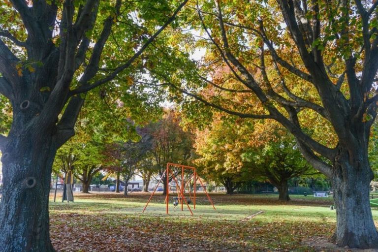 Photo of property in 1002 Sylvan Road, Mayfair, Hastings, 4122