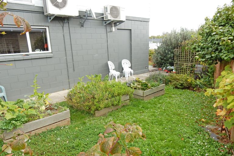 Photo of property in 22a Till Street, South Hill, Oamaru, 9400