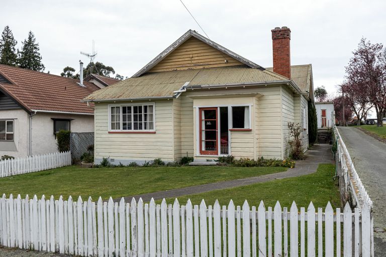 Photo of property in 11 Saint Johns Avenue, Highfield, Timaru, 7910