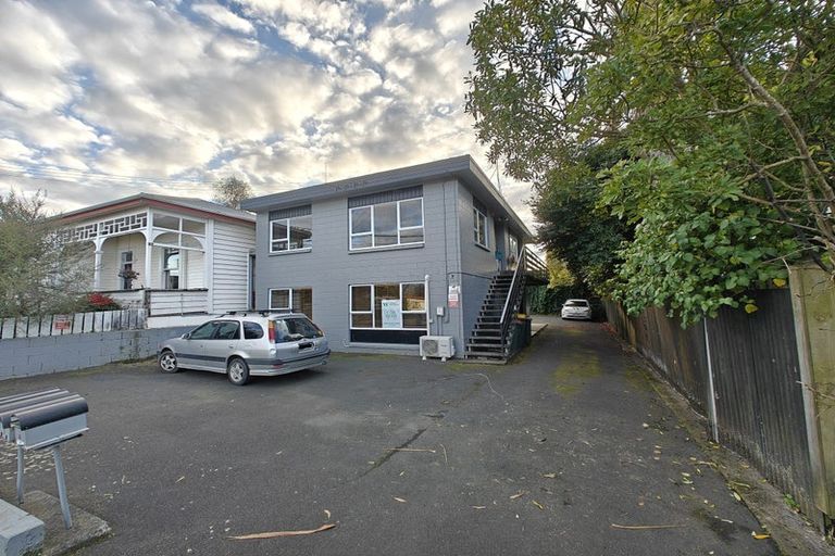 Photo of property in 17 Myrtle Street, Hamilton East, Hamilton, 3216