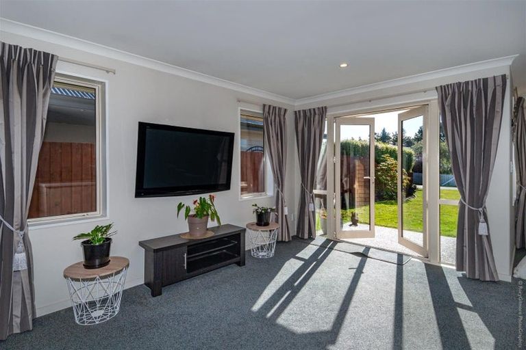 Photo of property in 6 Saint Andrews Lane, Kirwee, Darfield, 7571