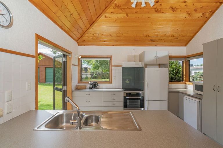 Photo of property in 93 Robinson Road, Whitianga, 3510