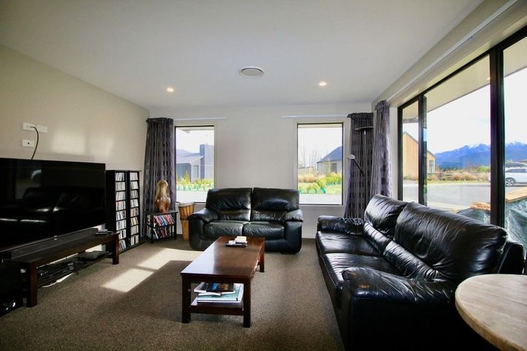 Photo of property in 5 Keats Place, Hanmer Springs, 7334