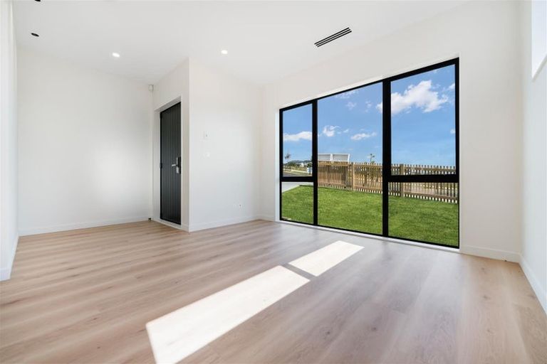 Photo of property in 55 Ta Moko Drive, Gulf Harbour, 0930