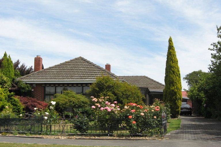 Photo of property in 3 Glenrowan Avenue, Avondale, Christchurch, 8061