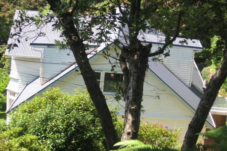 Photo of property in 9 Mariri Road, Kelburn, Wellington, 6012