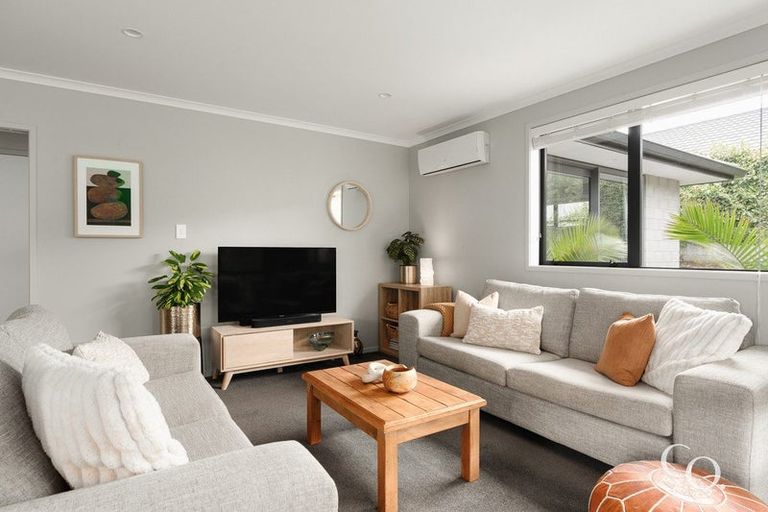 Photo of property in 14 Cowell Crescent, Pyes Pa, Tauranga, 3112