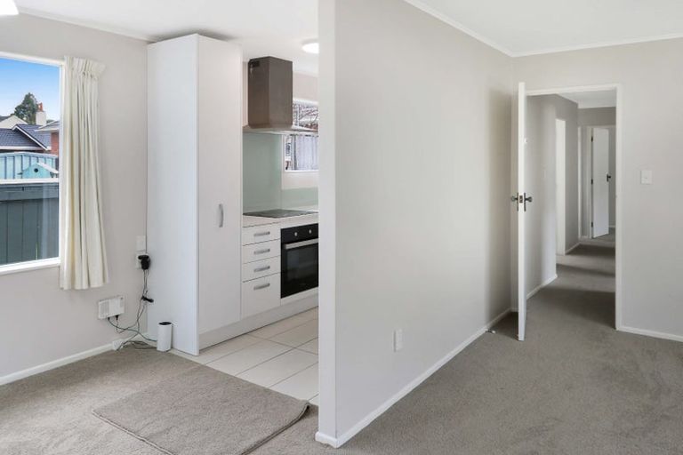 Photo of property in 26b Bauchop Road, Waterloo, Lower Hutt, 5011