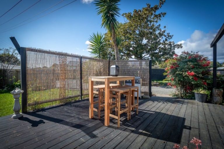 Photo of property in 314 Te Moana Road, Waikanae, 5036