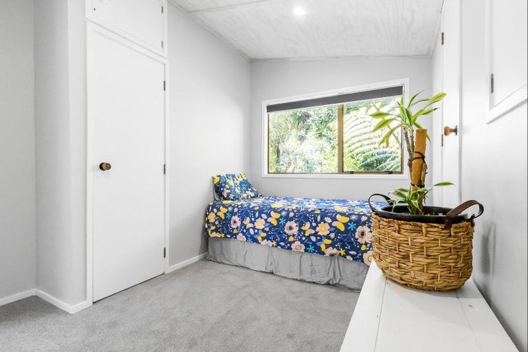 Photo of property in 68 Hauraki Terrace, Pukawa Bay, Turangi, 3381