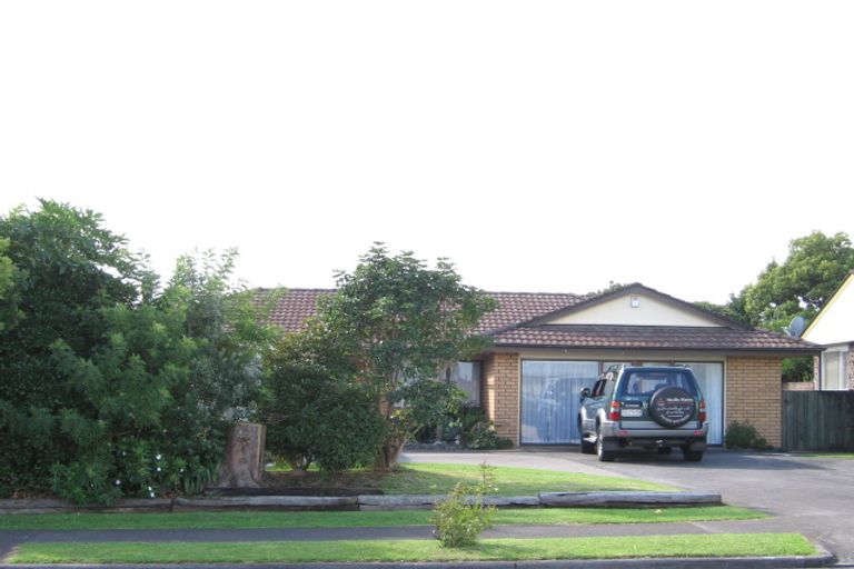Photo of property in 30 Butley Drive, Farm Cove, Auckland, 2012