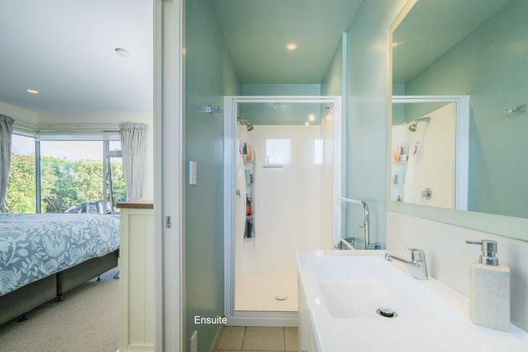 Photo of property in 7 Redwings Close, Whitianga, 3510