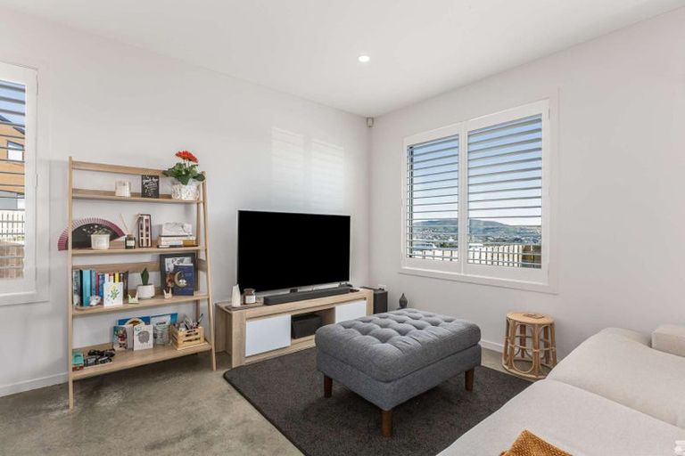 Photo of property in 38 Astelia Way, Woodridge, Wellington, 6037