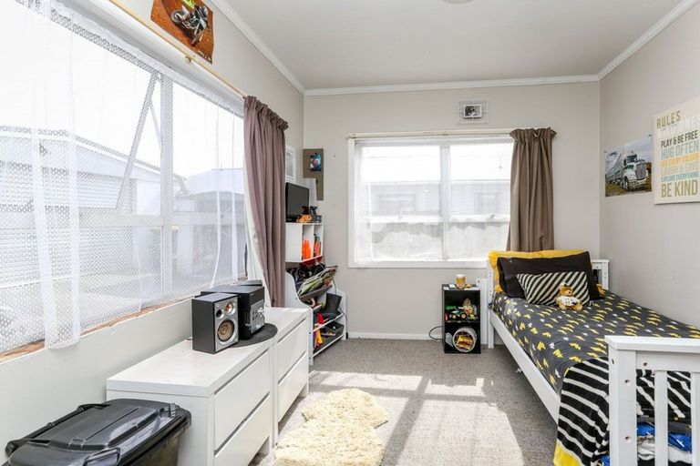Photo of property in 62 Fitzroy Road, Fitzroy, New Plymouth, 4312