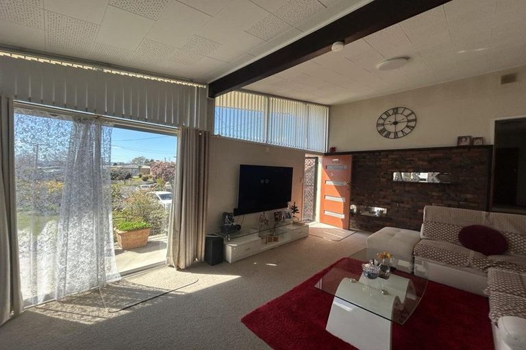 Photo of property in 22 Haynes Crescent, Sunnybrook, Rotorua, 3015