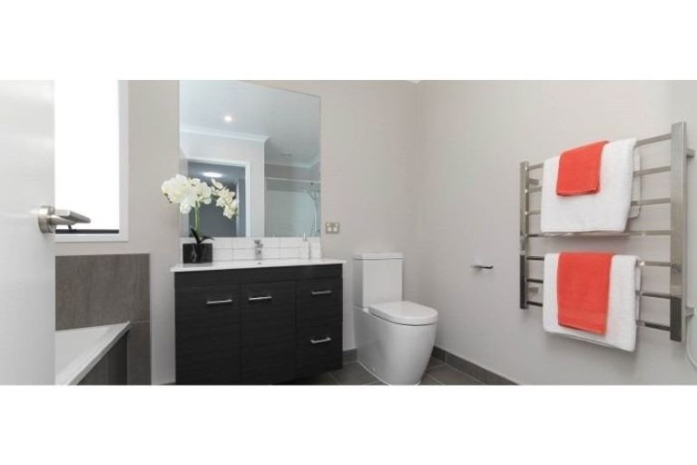 Photo of property in 475 Hobsonville Road, Hobsonville, Auckland, 0616