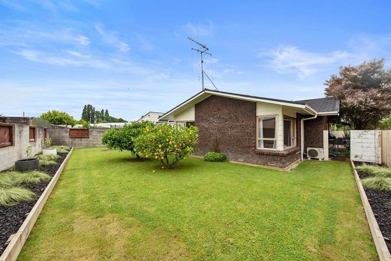 Photo of property in 6 Norma Place, Riverlea, Hamilton, 3216