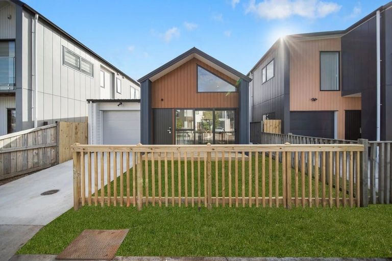 Photo of property in 9 Taiaha Street, Papakura, 2110