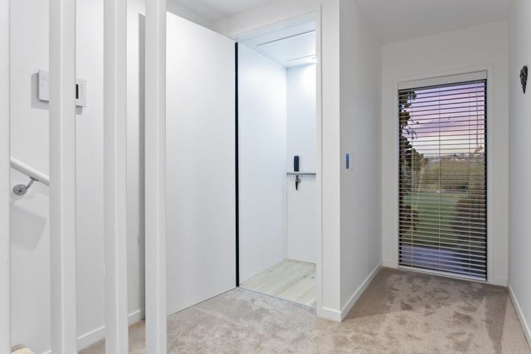 Photo of property in 30 Catalina Bay Drive, Hobsonville, Auckland, 0616