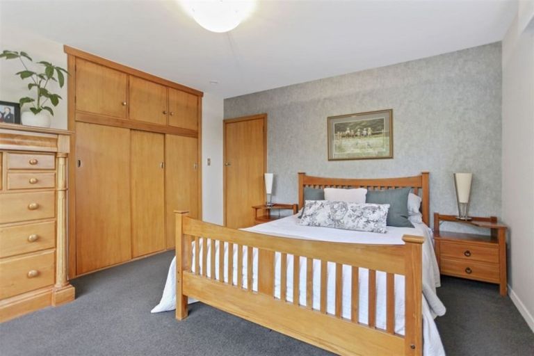 Photo of property in 35 Claridges Road, Casebrook, Christchurch, 8051