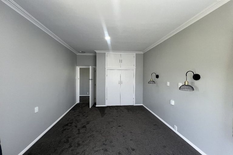 Photo of property in 30 Kings Drive, Levin, 5510