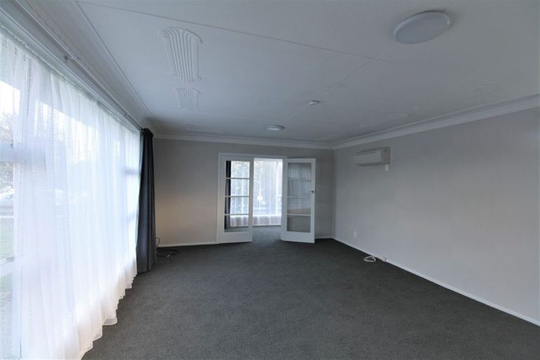 Photo of property in 52 Highfield Terrace, Newfield, Invercargill, 9812