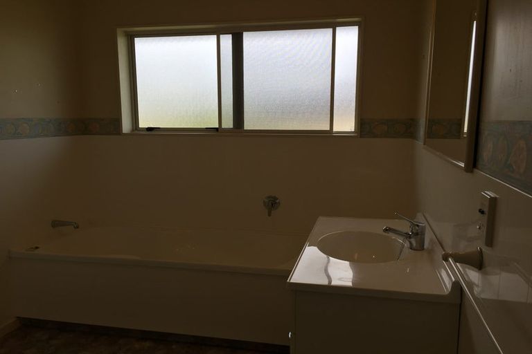 Photo of property in 15 San Vito Place, Paraparaumu Beach, Paraparaumu, 5032