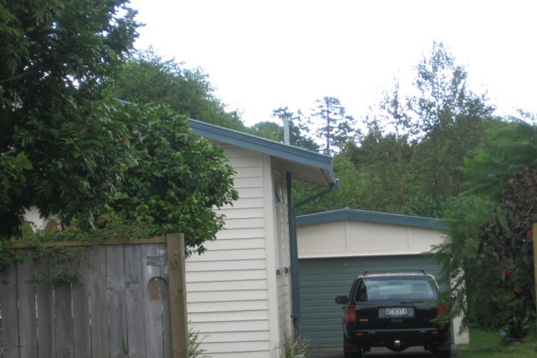 Photo of property in 10 Newcastle Terrace, Mount Albert, Auckland, 1025