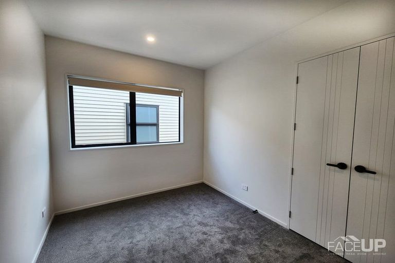 Photo of property in 16 Coast Garden Drive, Hobsonville, Auckland, 0616