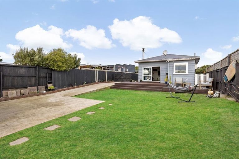 Photo of property in 54 Cygnet Street, North New Brighton, Christchurch, 8083