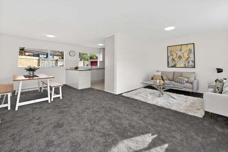 Photo of property in 10 Wairua Place, Pukekohe, 2120