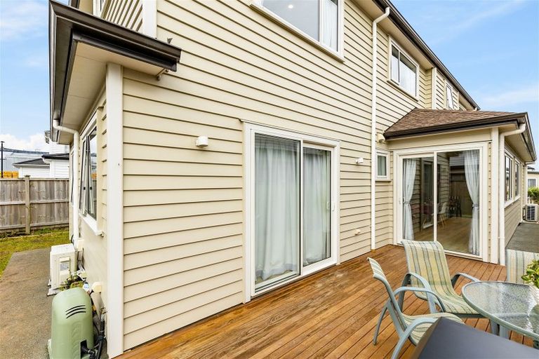 Photo of property in 18 Camp X Place, Whenuapai, Auckland, 0618