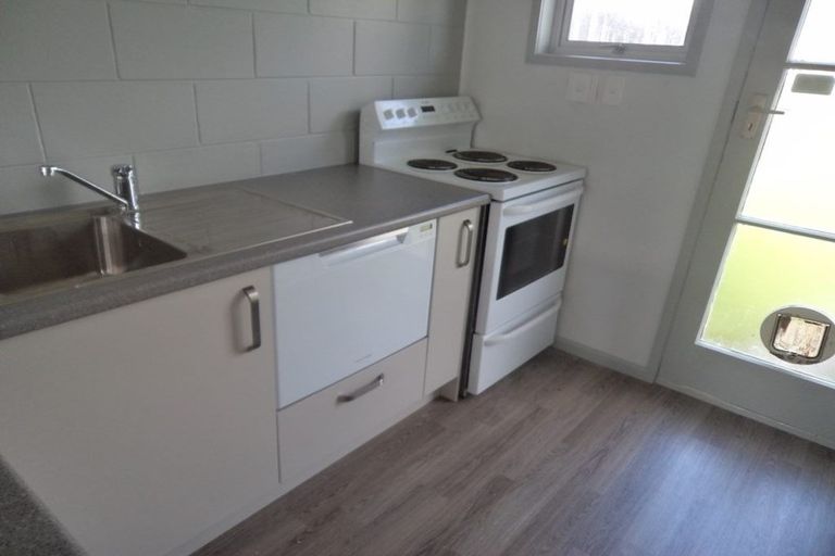 Photo of property in 1 Holloway Place, Forest Lake, Hamilton, 3200