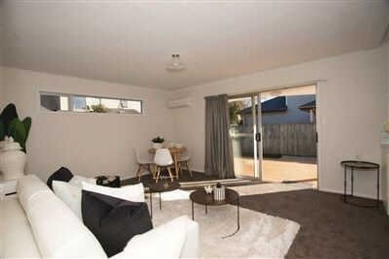 Photo of property in 1/9 Somme Street, St Albans, Christchurch, 8014