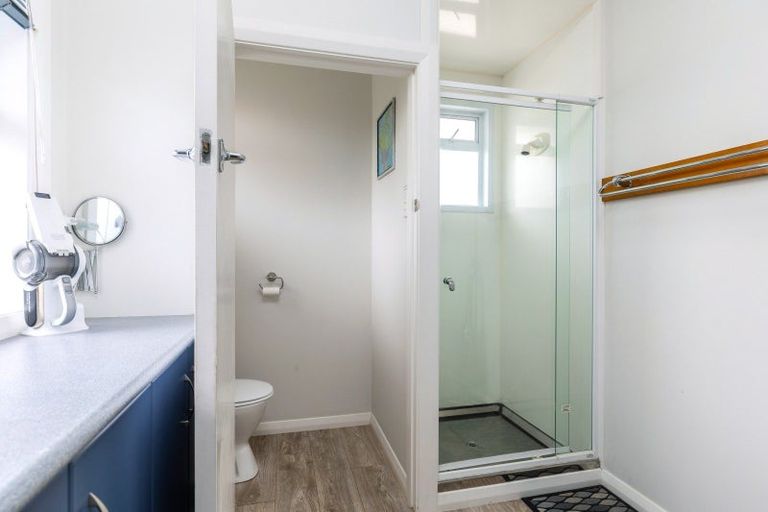 Photo of property in 36 Kent Street, Picton, 7220