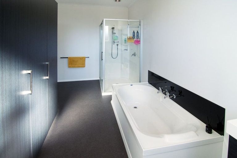 Photo of property in 9 Queen Alexandra Street, Lansdowne, Masterton, 5810